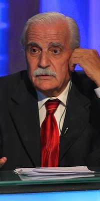 Salim Kallas, Syrian actor and politician., dies at age 77